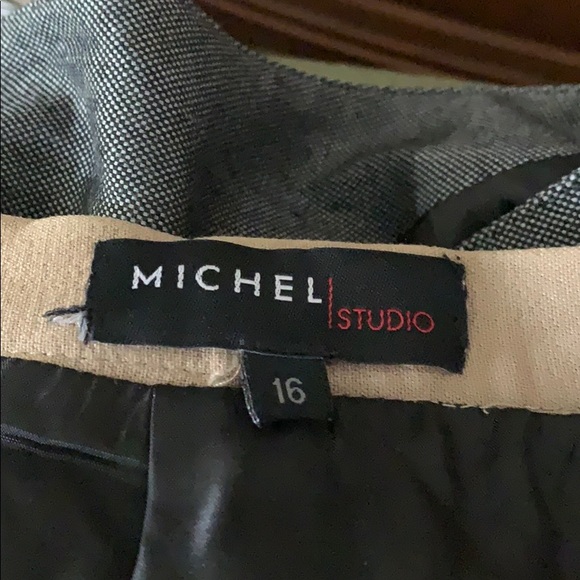 Skirts - Picture 6 of 6